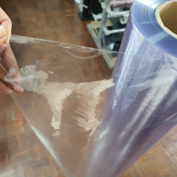 สูญญากาศใสติดกระจก PVC-CL6 หน้ากว้าง 120 ซม หนา 6 ไมครอน ราคาเมตรละ